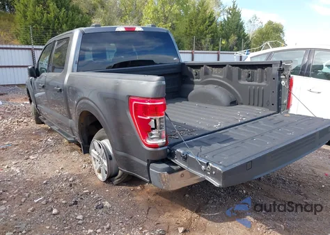 2023 Ford F-150 Xlt z USA, uszkodzony, nr VIN 1FTFW1CD8PFC61073